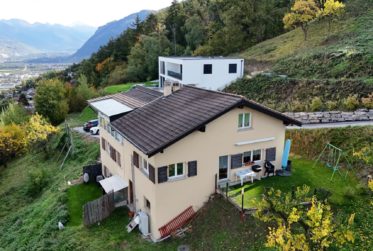 Opportunité d’investissement – Villa avec appartement loué à Sion