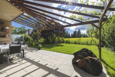 Villa familiale entièrement rénovée avec jardin et vue dégagée - Epalinges