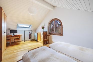 Villa familiale entièrement rénovée avec jardin et vue dégagée - Epalinges