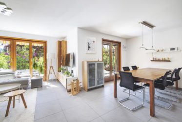 Villa familiale entièrement rénovée avec jardin et vue dégagée - Epalinges