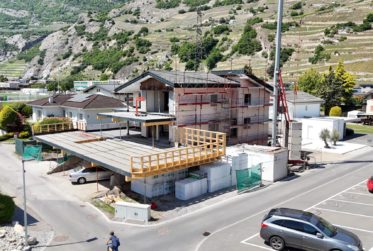 Spacieux appartement de 5.5 pièces avec terrasse panoramique de 210 m²