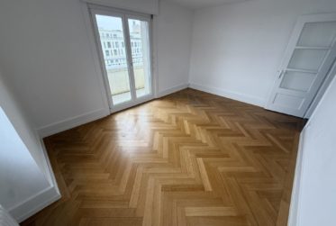 Magnifique appartement 2.5 pièces avec balcon à 5 minutes de la gare