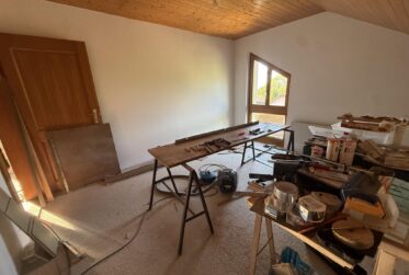 La Coudre : 5.5 pièces rénové avec grande terrasse et vue dégagée