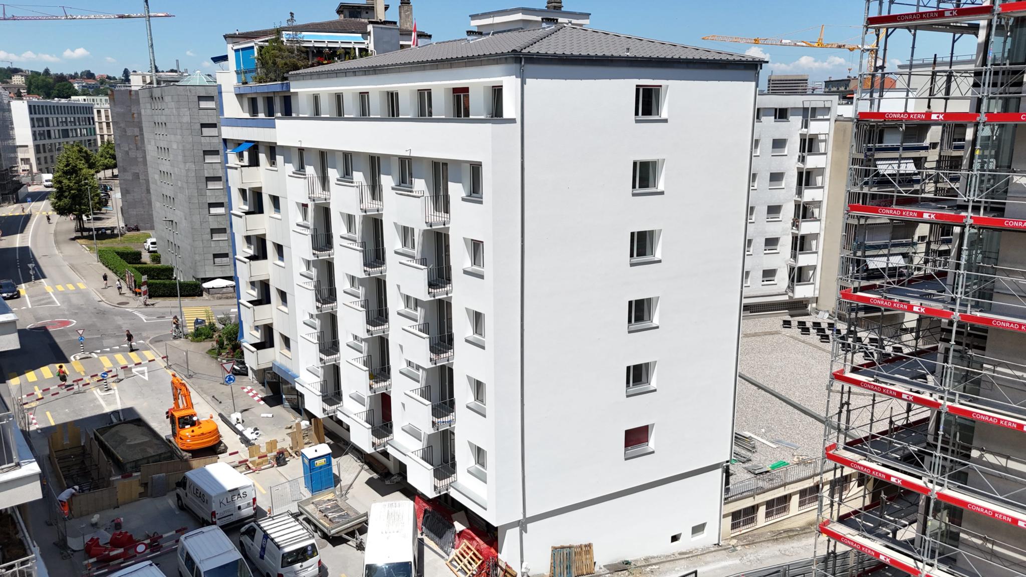 Fribourg : 3.5 pièces rénové de 88 m² avec deux balcons