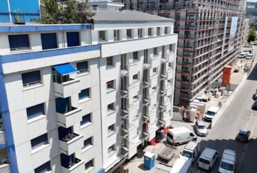 Fribourg : 3.5 pièces rénové de 82 m² avec deux balcons