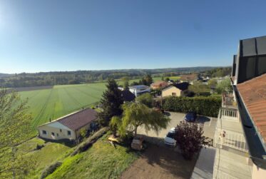 Fétigny : dernier étage rénové de 4.5 pièces et 99 m²